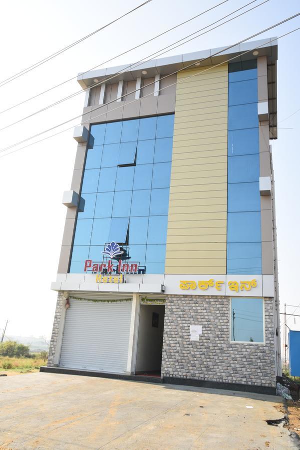 Park Inn Hotel จิกมากาลูร์ ภายนอก รูปภาพ